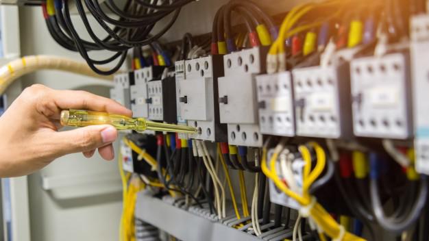 servico-engenharia-eletrica-02